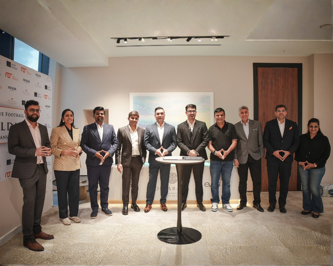 Image hover effect image